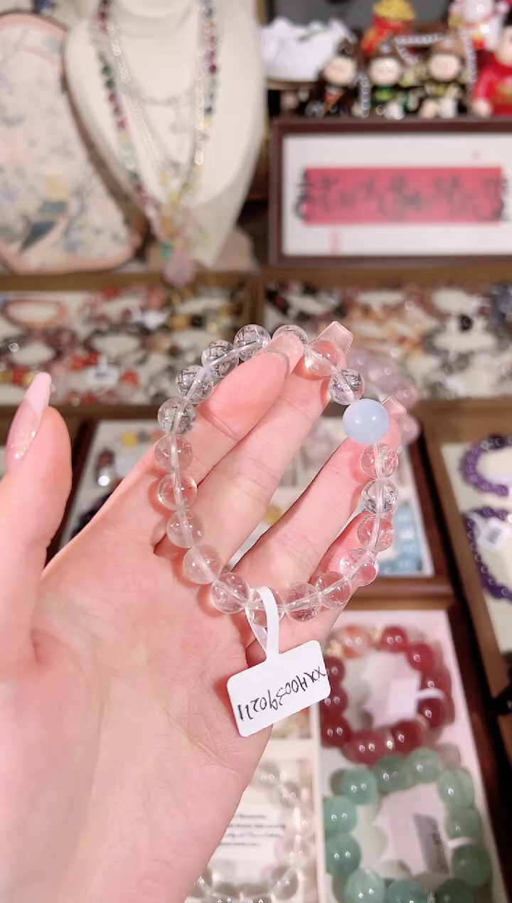 【闪购商品】水晶手链未镶嵌天然水晶 多样性发货发其一 颜色微差