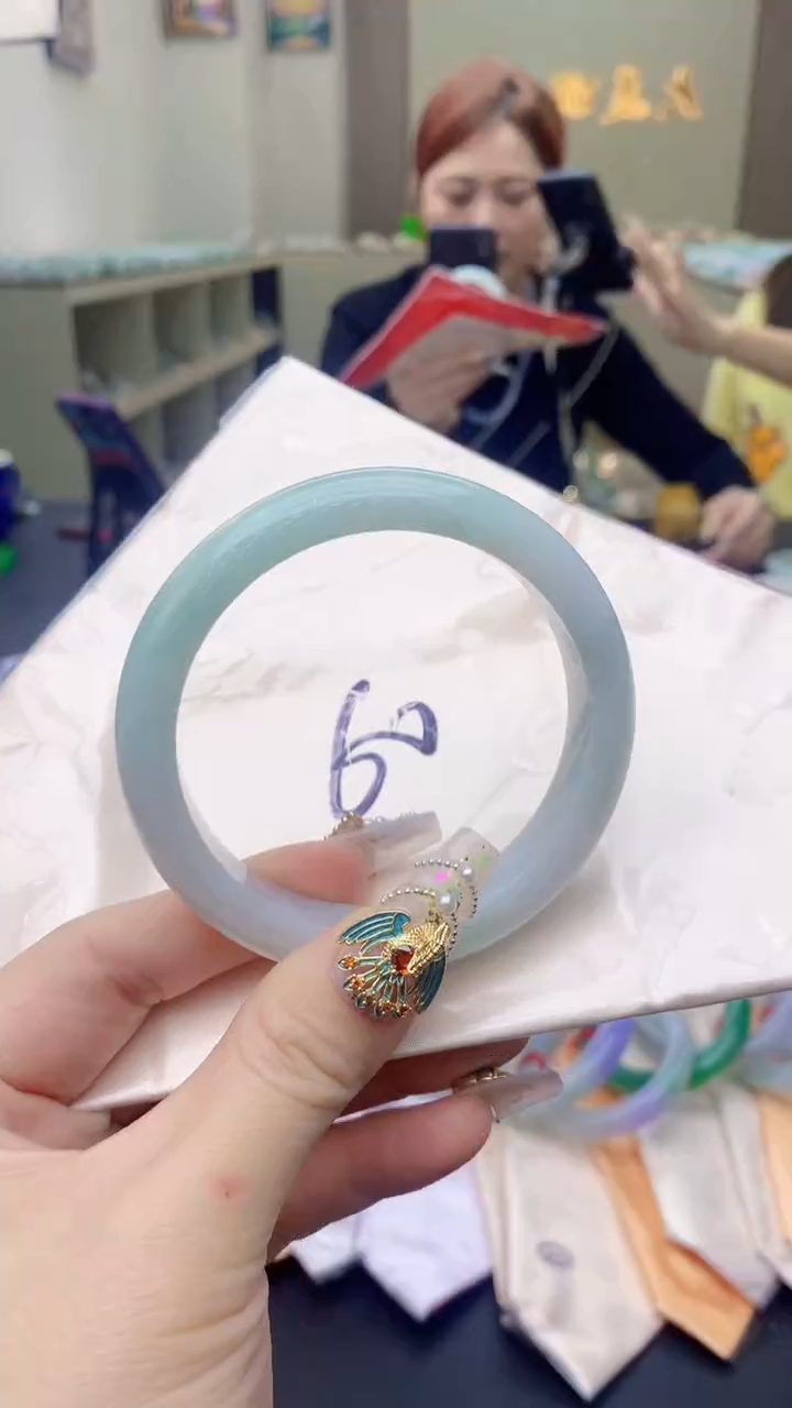 【闪购商品】翡翠手镯未镶嵌0145983041