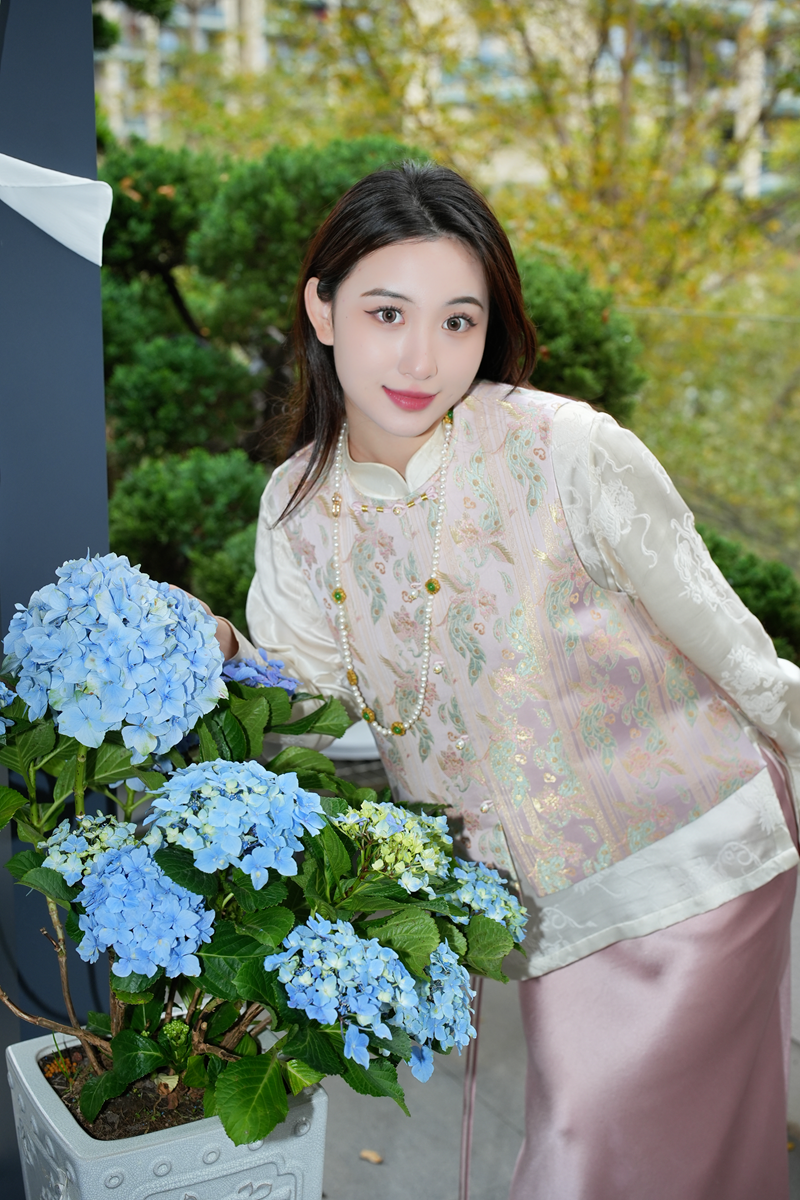 蓝大【箫寒】新中式桑蚕丝马甲7550