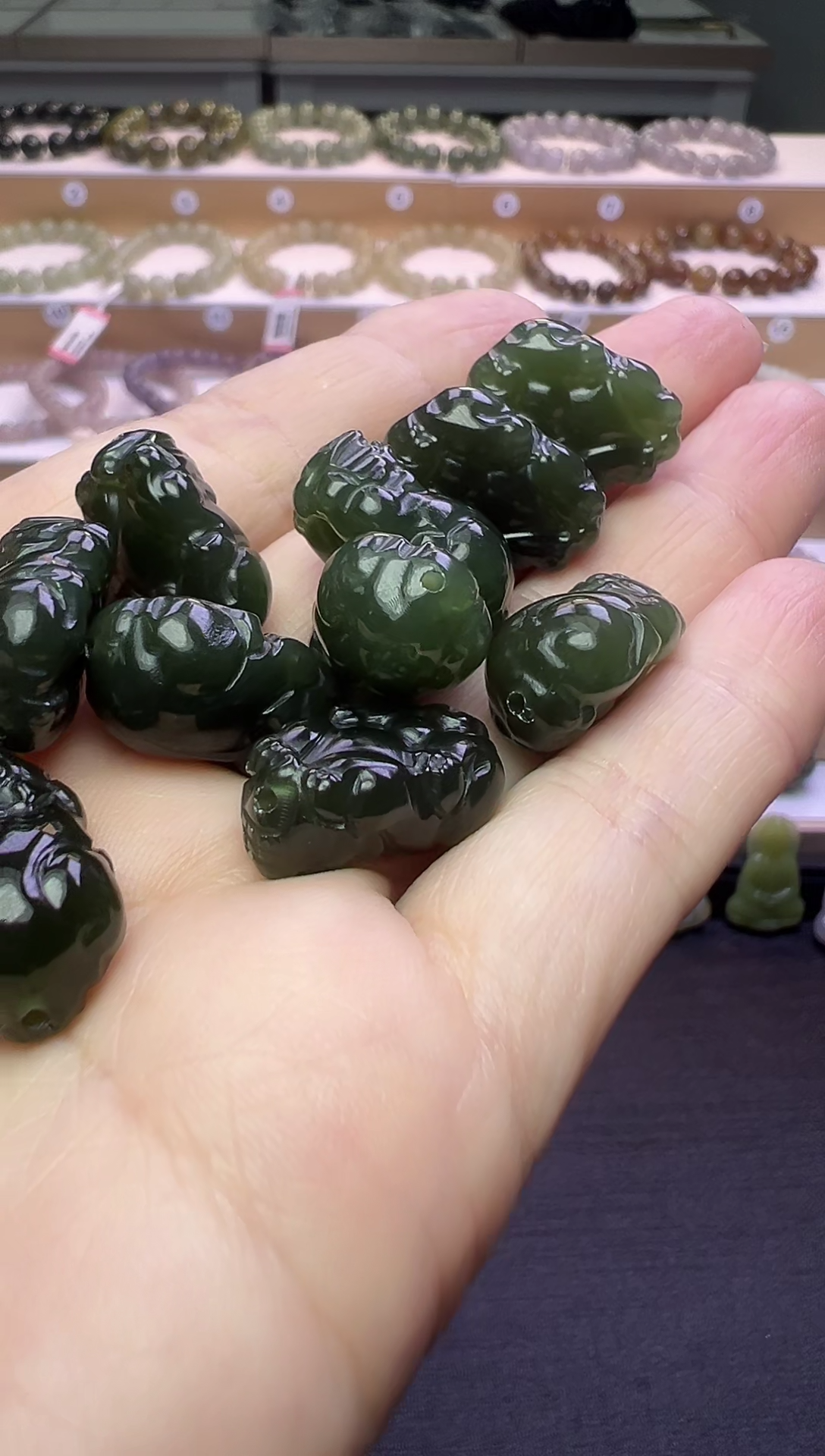 颈饰未镶嵌和田玉顺*意定向2  145号链接  通孔貔貅约卡20*13*9