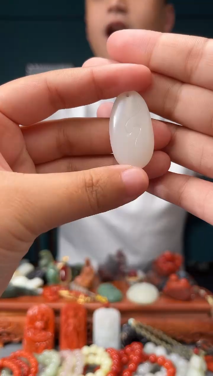 【闪购商品】和田玉颈饰未镶嵌吊坠