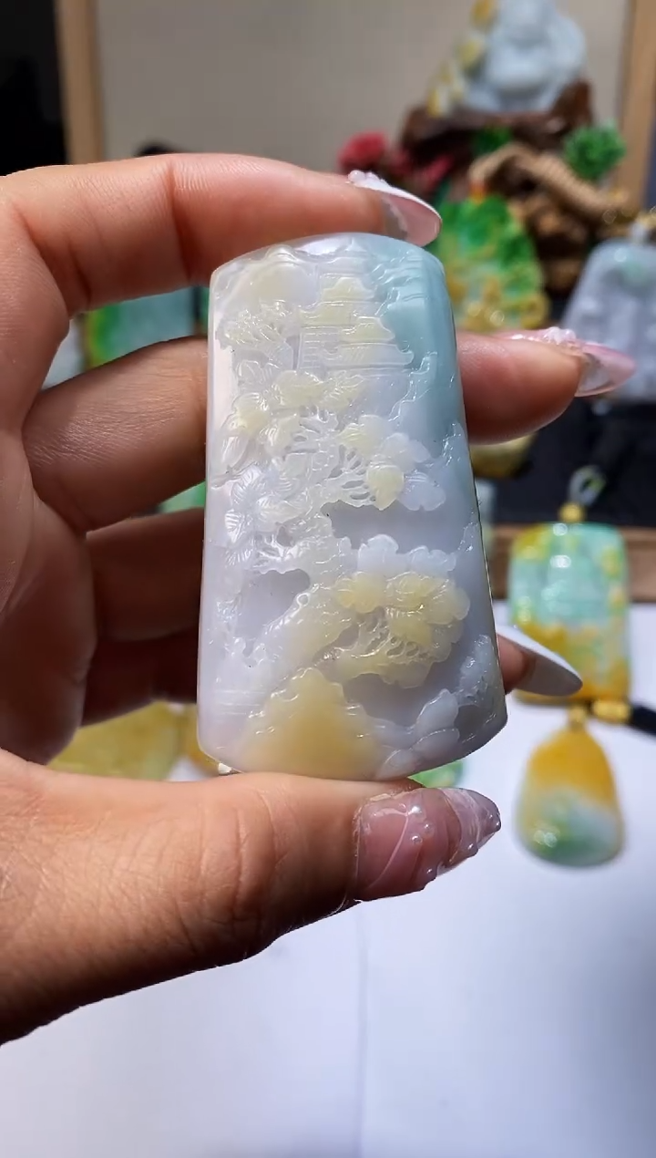 【闪购商品】定制翡翠未镶嵌A货翡翠