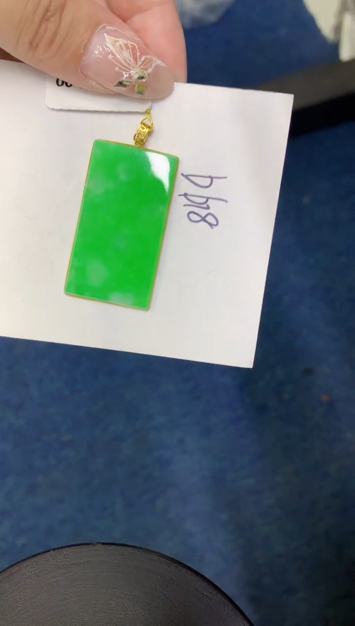 【闪购商品】翡翠颈饰18K金镶嵌000000000000