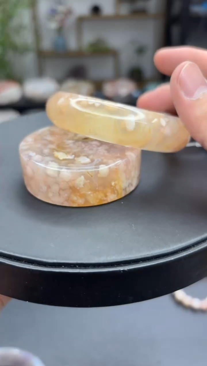 【闪购商品】石英质玉手镯未镶嵌A1450(61圈赠送镯心)