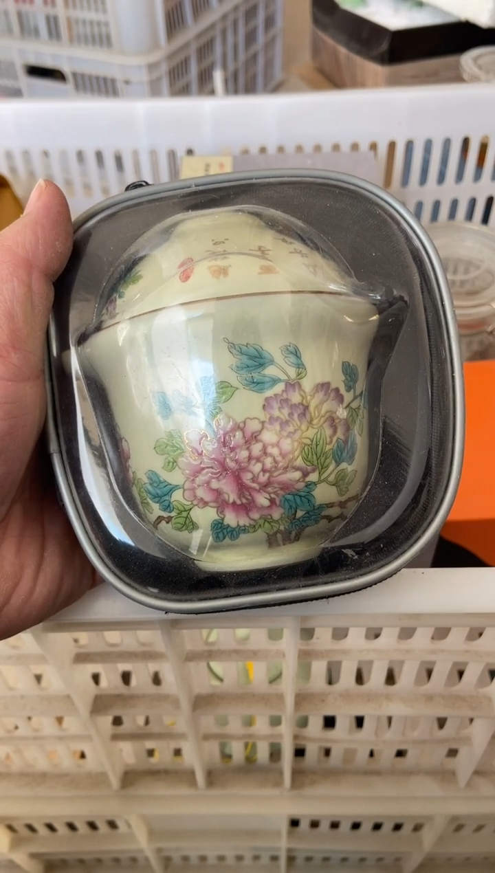 杯子瓷无运费险有瑕疵的摄影的产品有使用过的痕迹有点脏介意勿拍