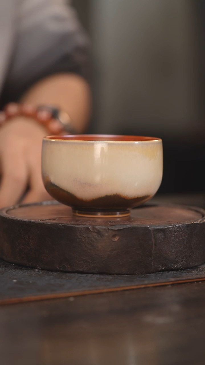 【闪购商品】杯46柴房陶瓷柴烧 金红白玉渐变杯