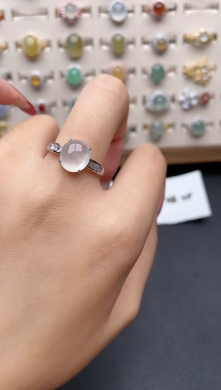 【闪购商品】翡翠戒指银S925镶嵌一物一证一礼盒