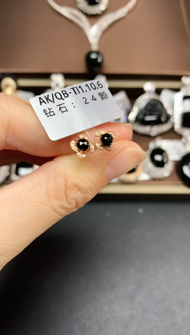 18K金镶嵌翡翠耳饰284|1880多样性发其一
