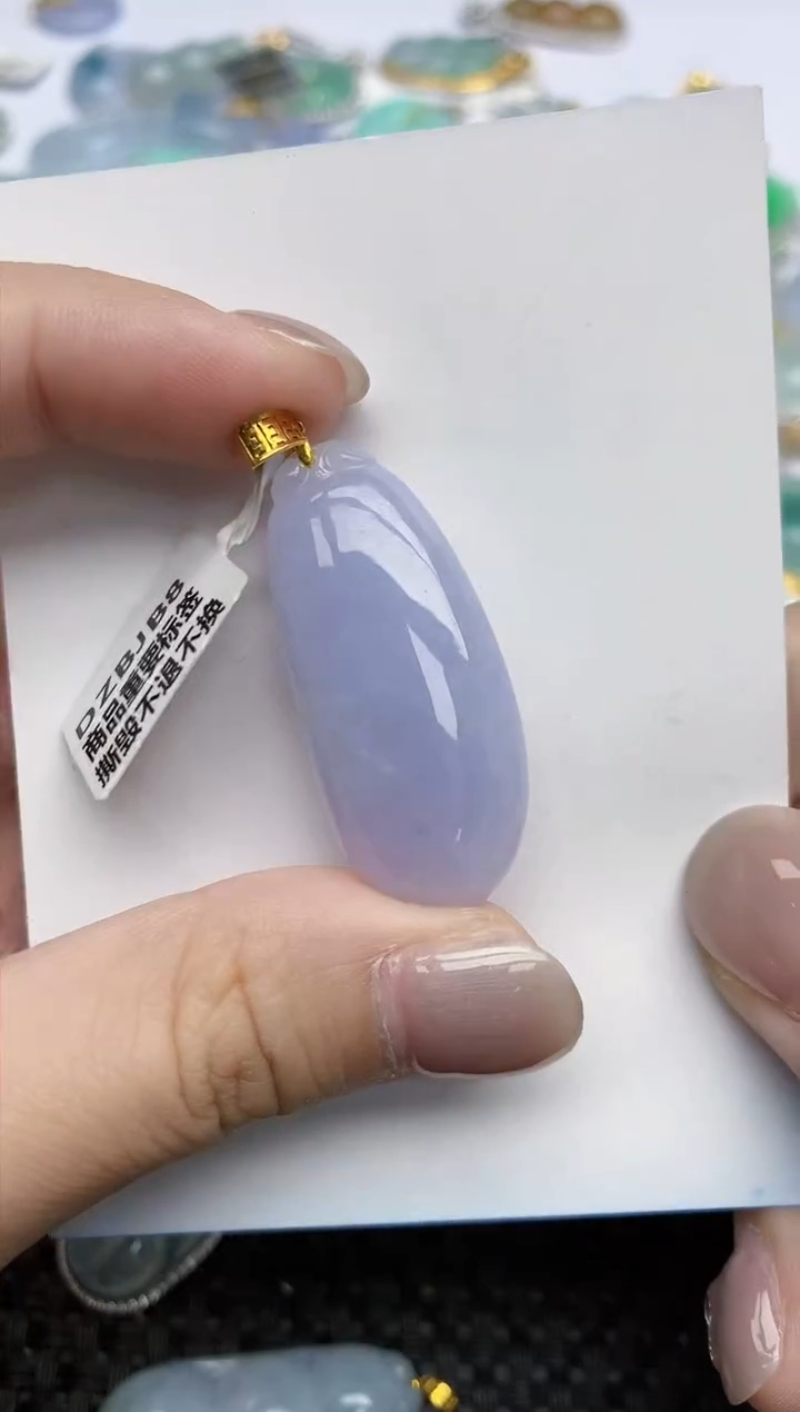 【闪购商品】翡翠颈饰18K金镶嵌天然翡翠A货