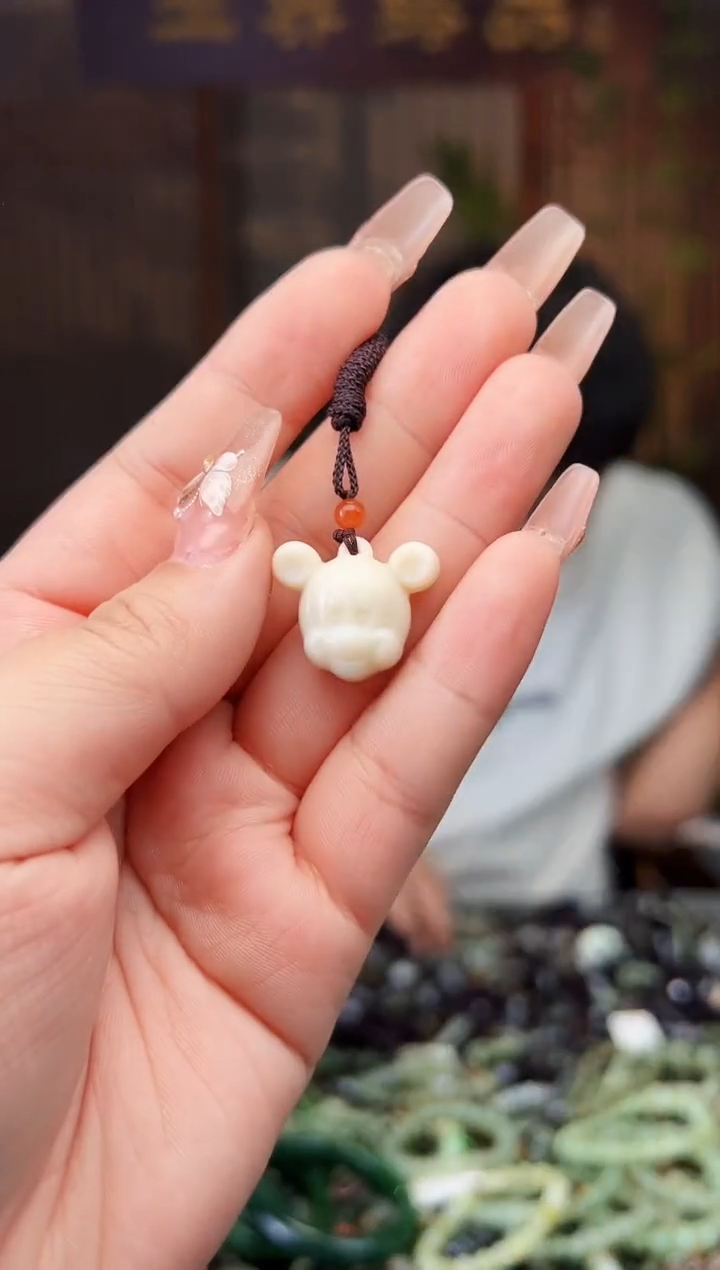 【闪购商品】和田玉颈饰未镶嵌多样性发一