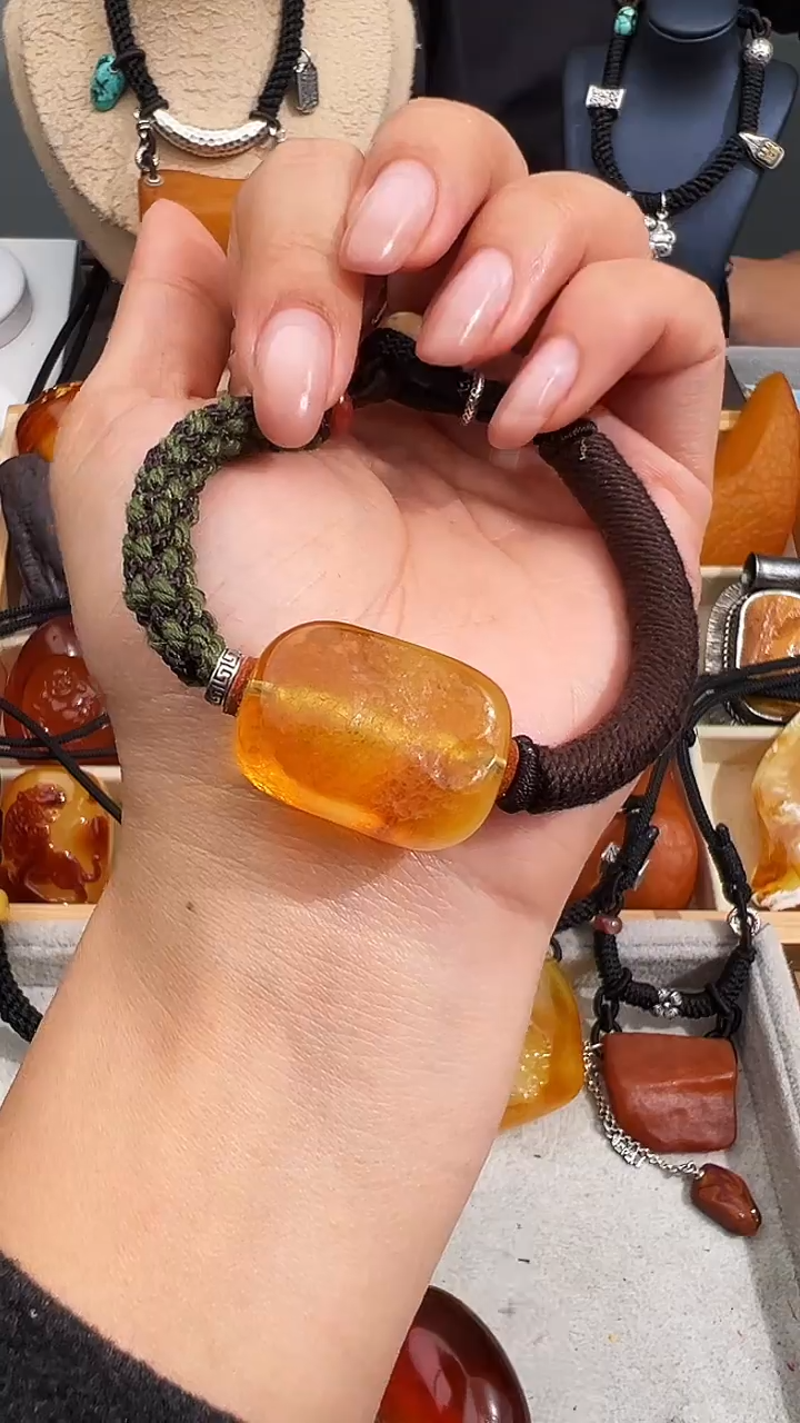 【闪购商品】蜜蜡裸石未镶嵌似玉