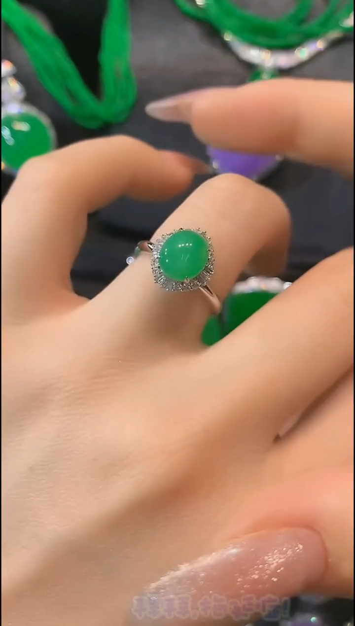 【闪购商品】翡翠戒指18K金镶嵌戒指