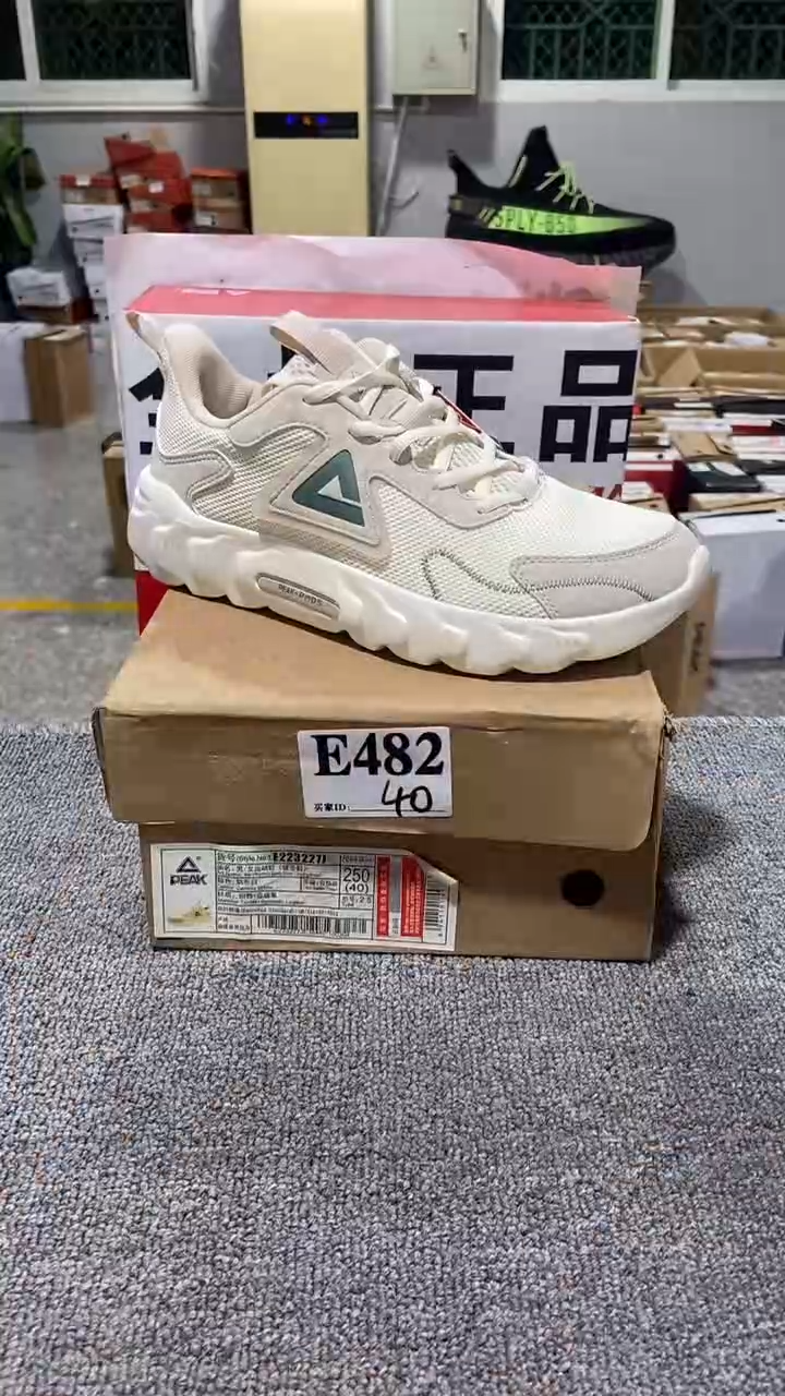 正品匹克库存休闲鞋40