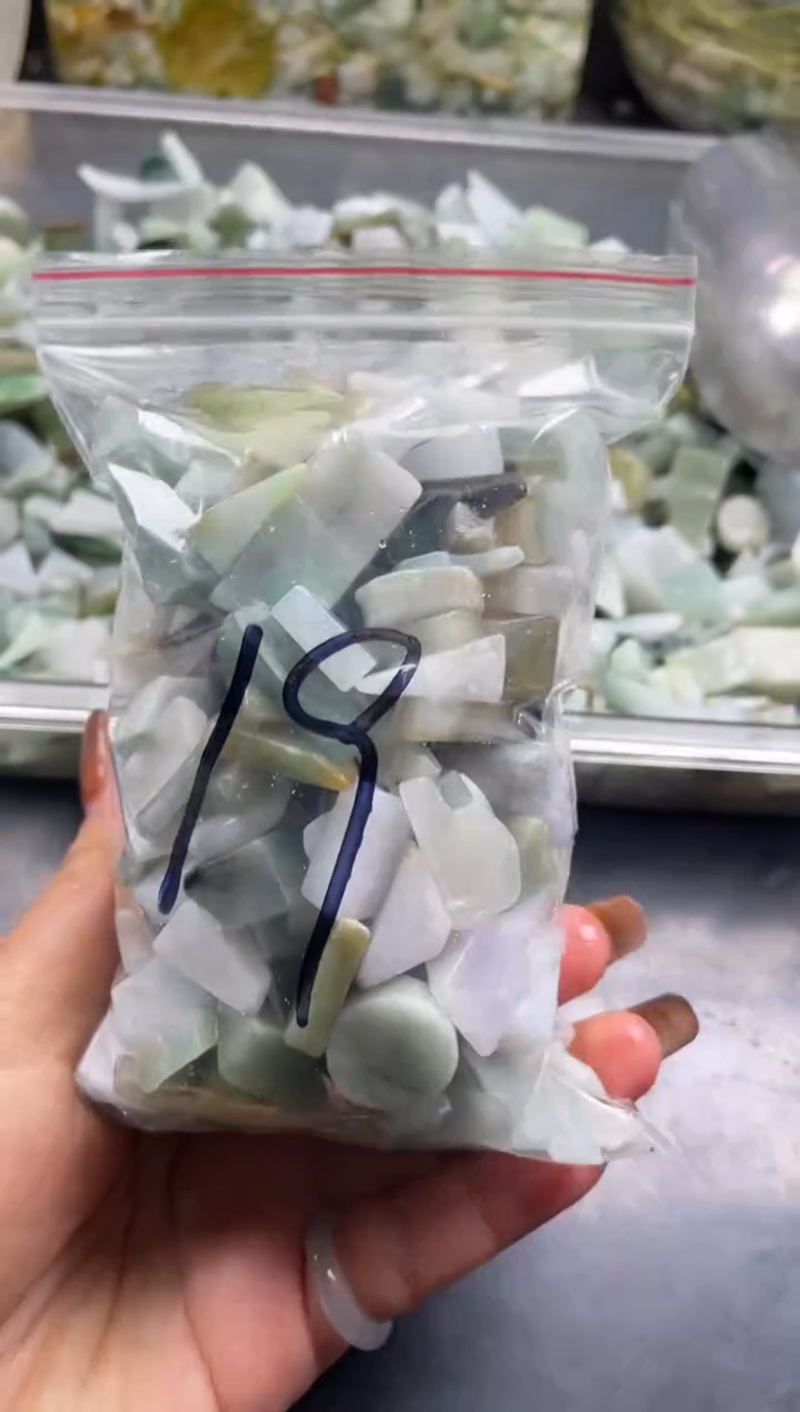 配石翡翠天然翡翠小号500克19