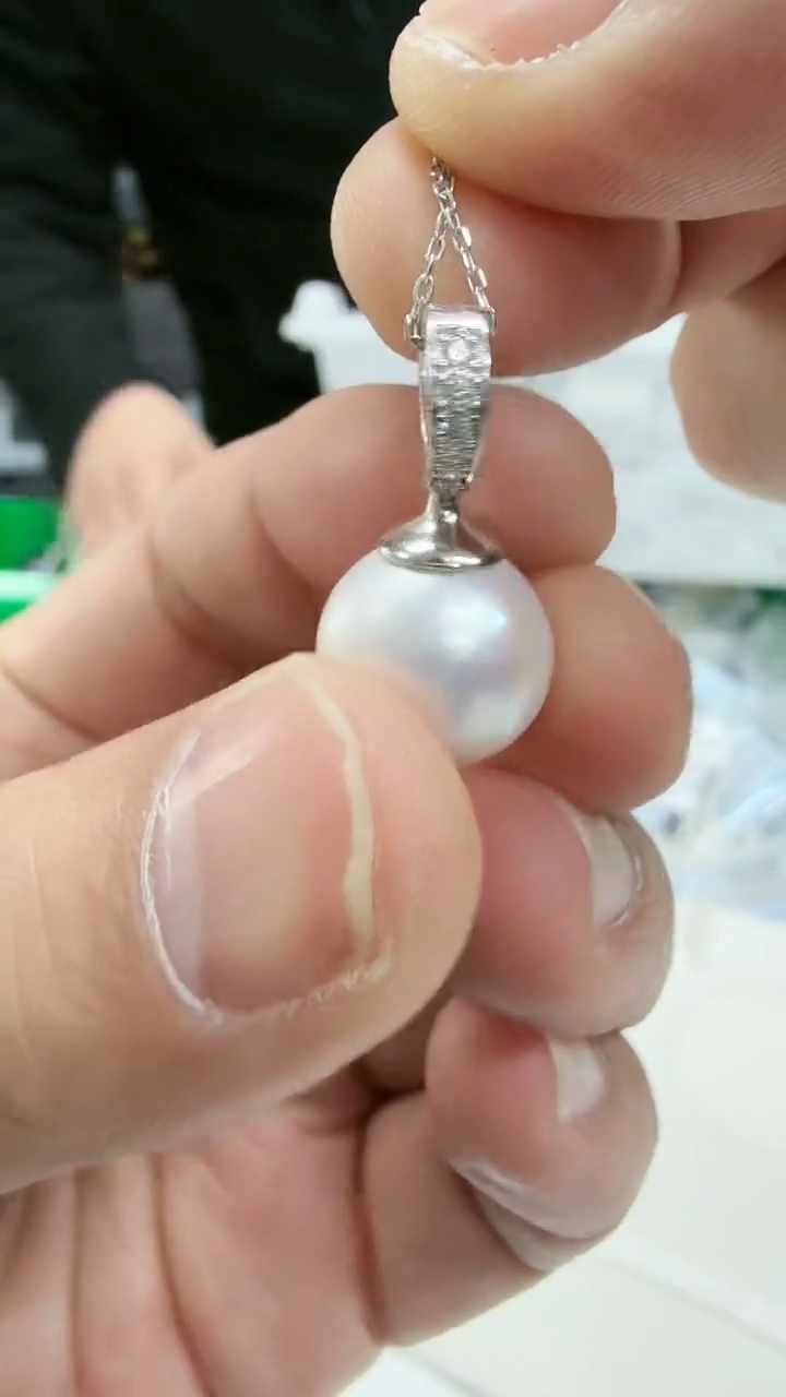 【闪购商品】淡水珍珠吊坠(赠链)银S925镶嵌13-14mm