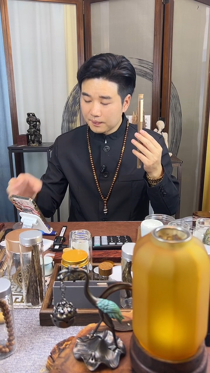 沉香沉香碎屑海南莺歌绿10克