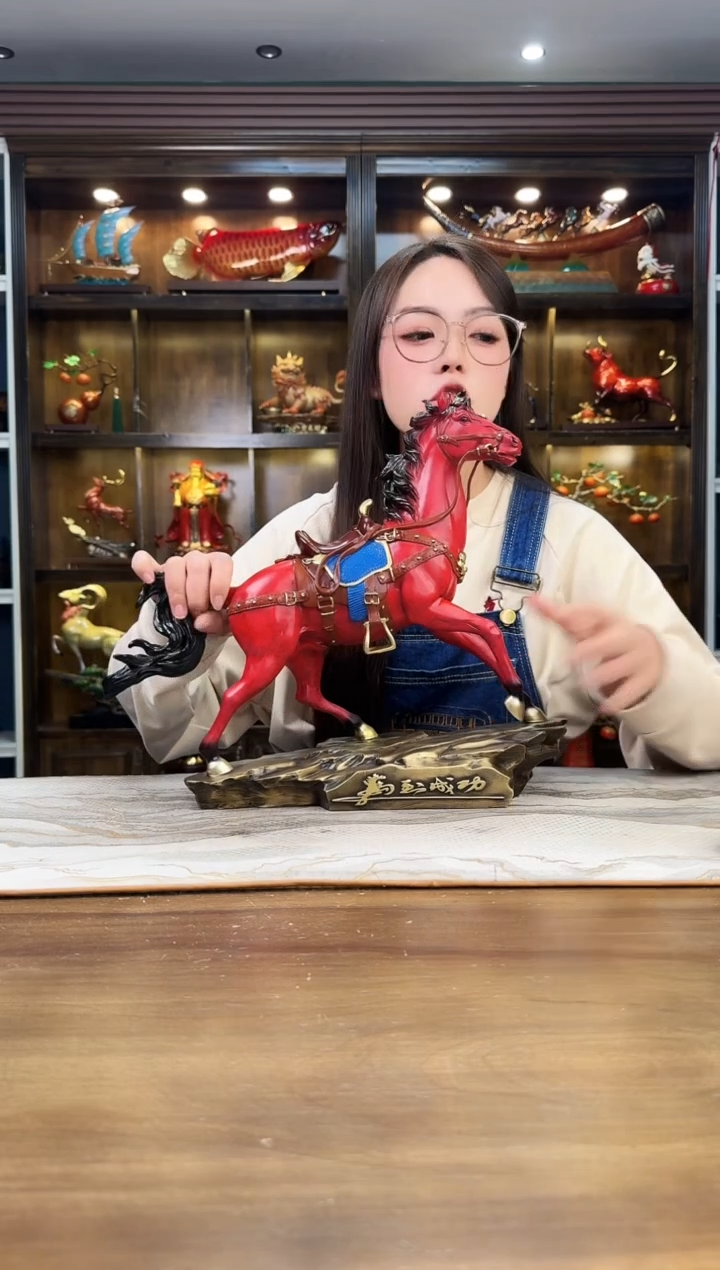 【闪购商品】大号 一战成名 黄铜马摆件 长40