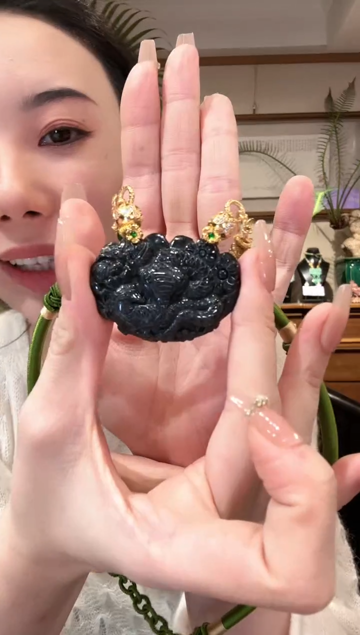 【闪购商品】翡翠颈饰未镶嵌国风