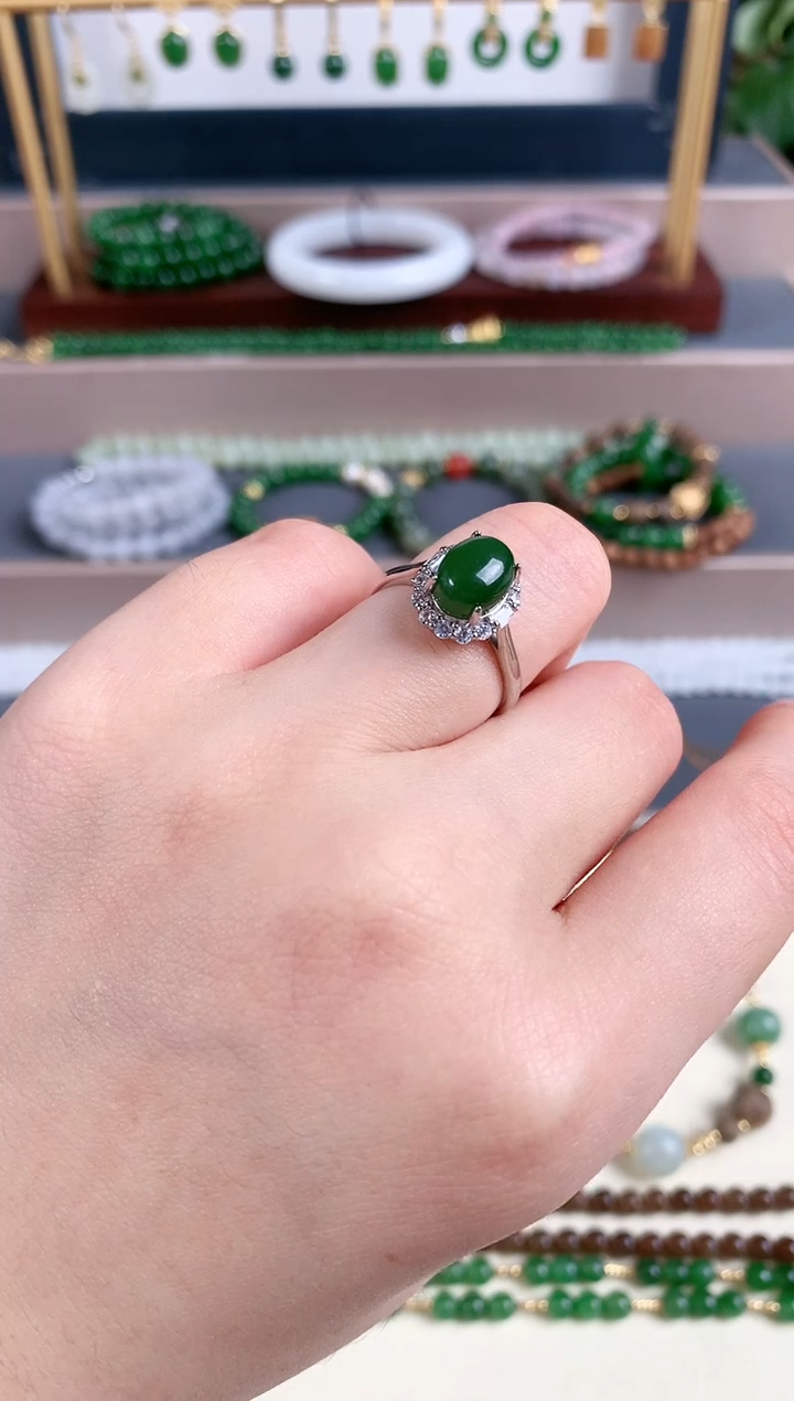 银S925镶嵌戒指和田玉1