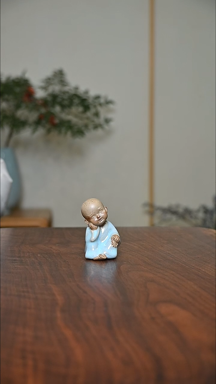 小和尚 天青 微瑕 无款