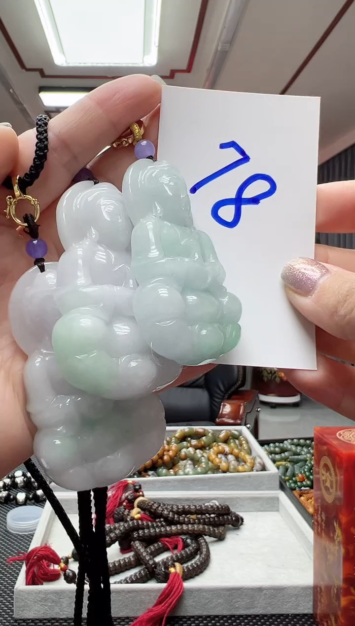 【闪购商品】翡翠挂件未镶嵌多样性发货其中发一