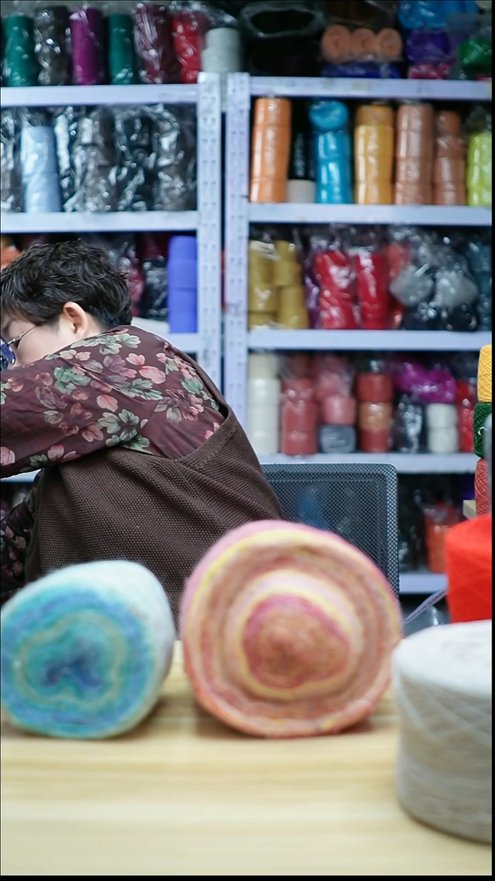 羊绒欢姐手编线B083