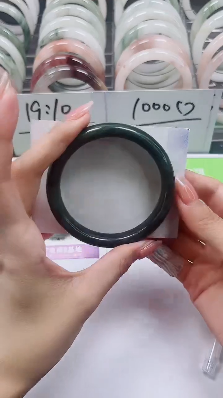 【闪购商品】石英质玉手镯未镶嵌A50-60/61
