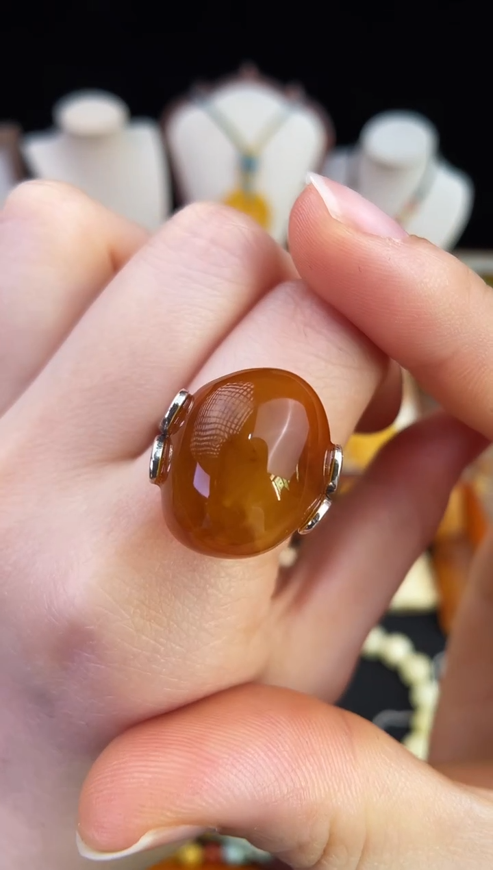 琥珀未镶嵌珠宝奇石柒月