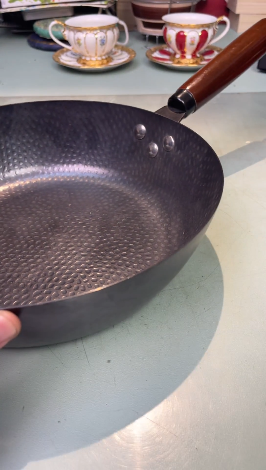 【闪购商品】瓷片白锅               