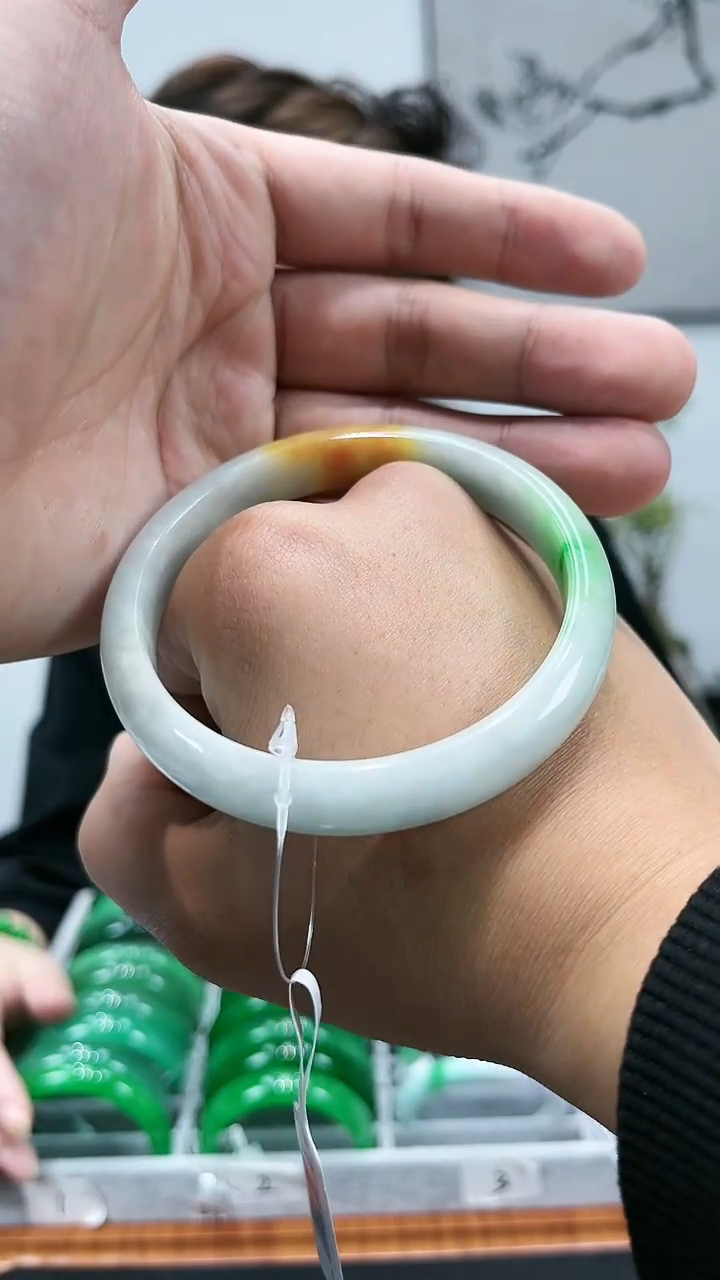 【闪购商品】砖雕s31飘花独货手镯圈口62.9