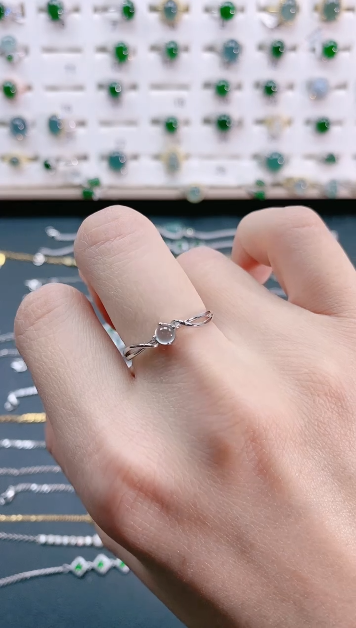 【闪购商品】翡翠戒指银S925镶嵌天然翡翠