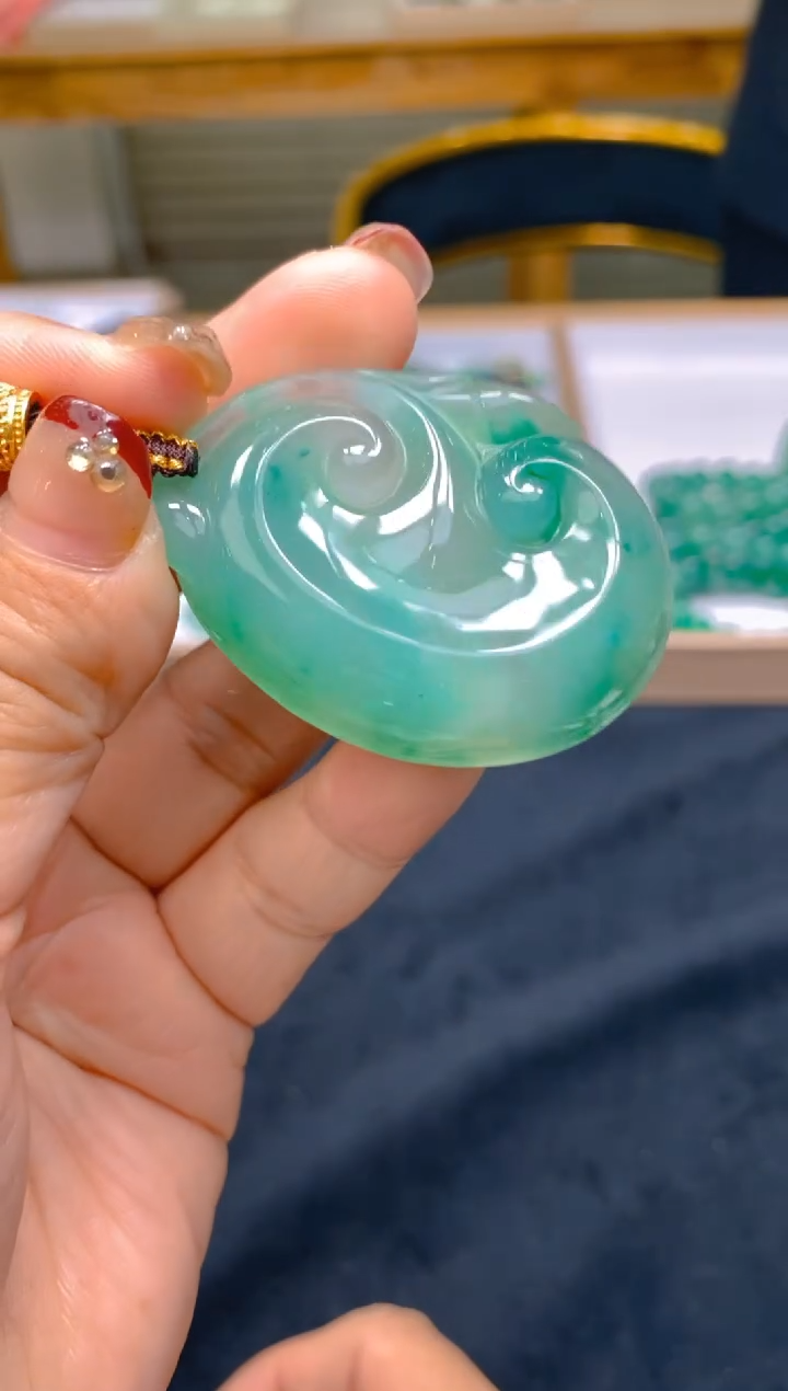 【闪购商品】石英质玉颈饰未镶嵌冰美人非洲翠043