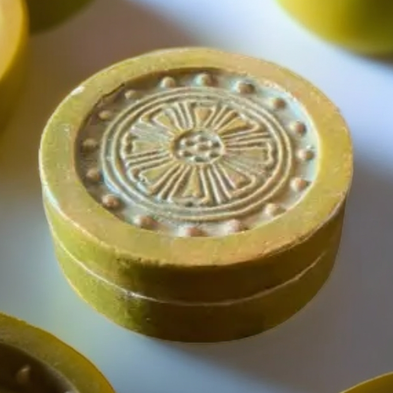 玲珑堂2702精品瓷器香薰炉镂空禅意家用