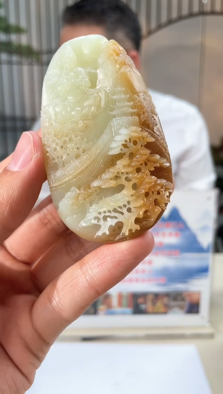 【闪购商品】定制和田玉和田玉（多样性拍一发一带证）280145