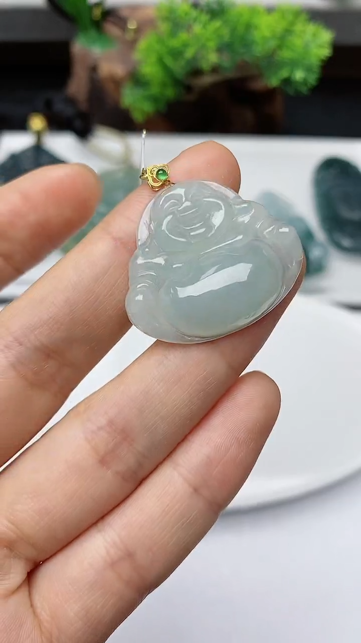 【闪购商品】翡翠颈饰未镶嵌