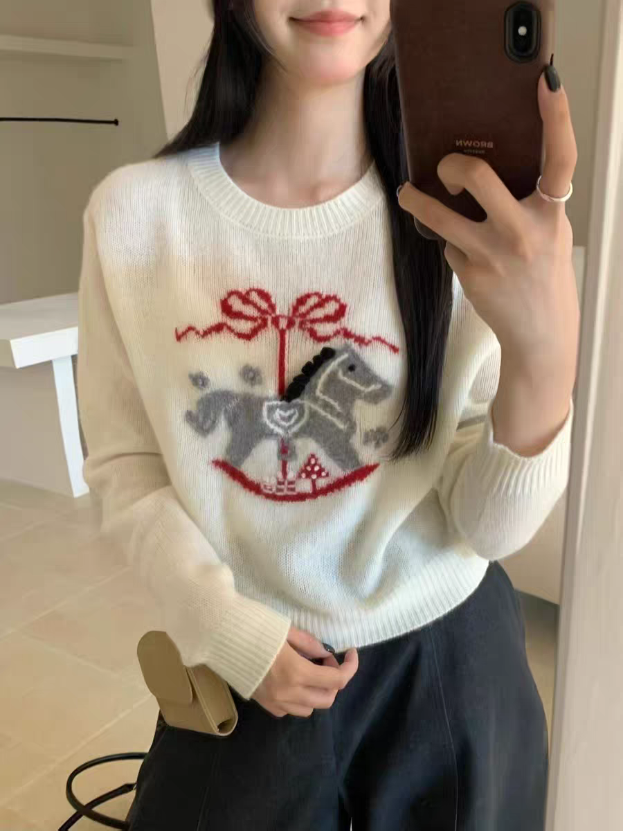 H2300 韩系秋冬新款小马重工刺绣复古百搭休闲慵懒风毛衣女上衣