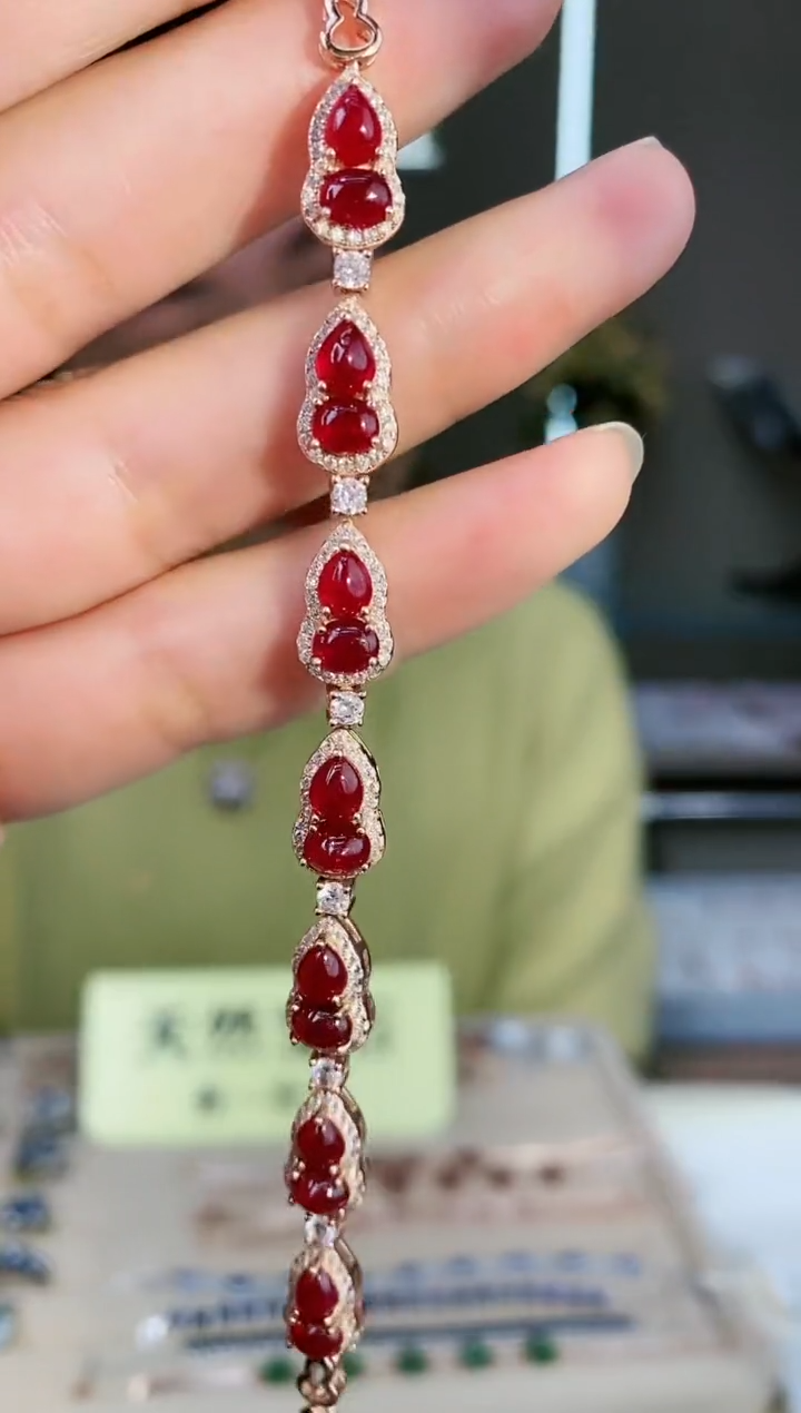 【闪购商品】红宝石手链银S925镶嵌手链