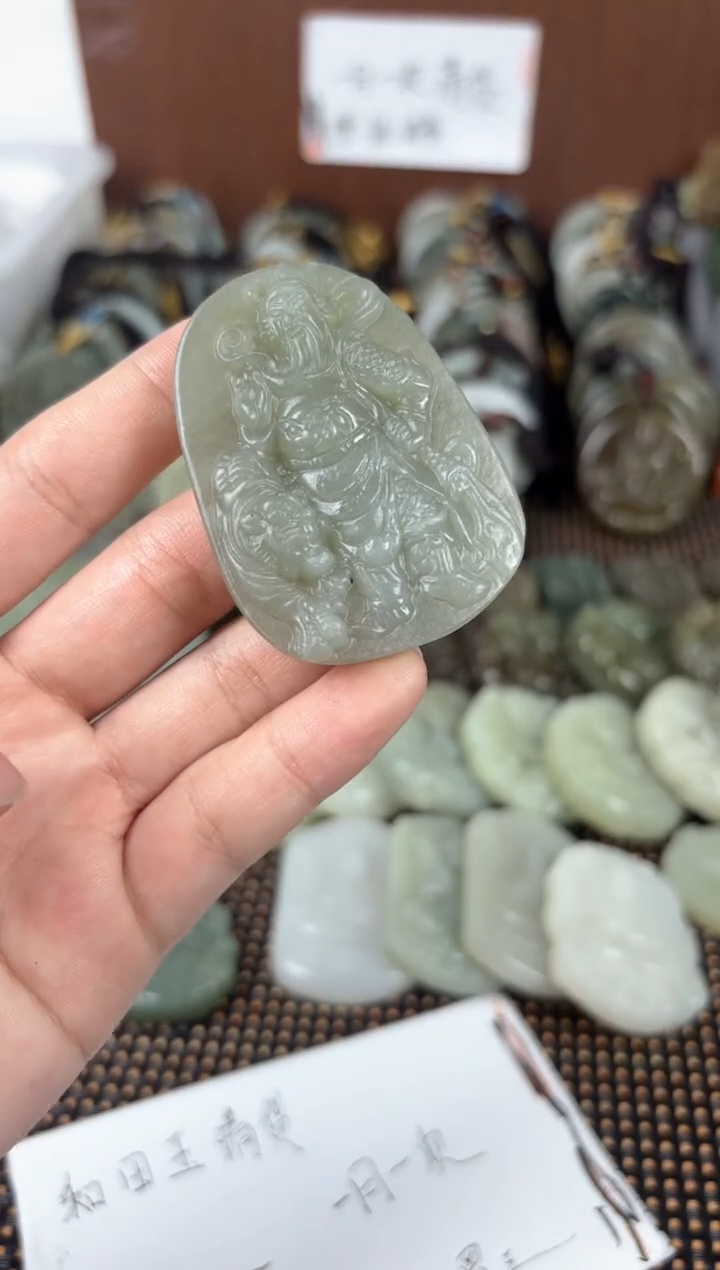 【闪购商品】和田玉颈饰未镶嵌1