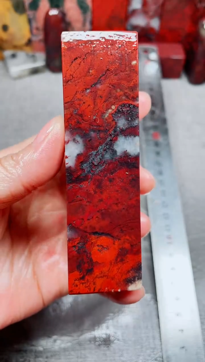 桂林鸡血玉素章3.0左右39