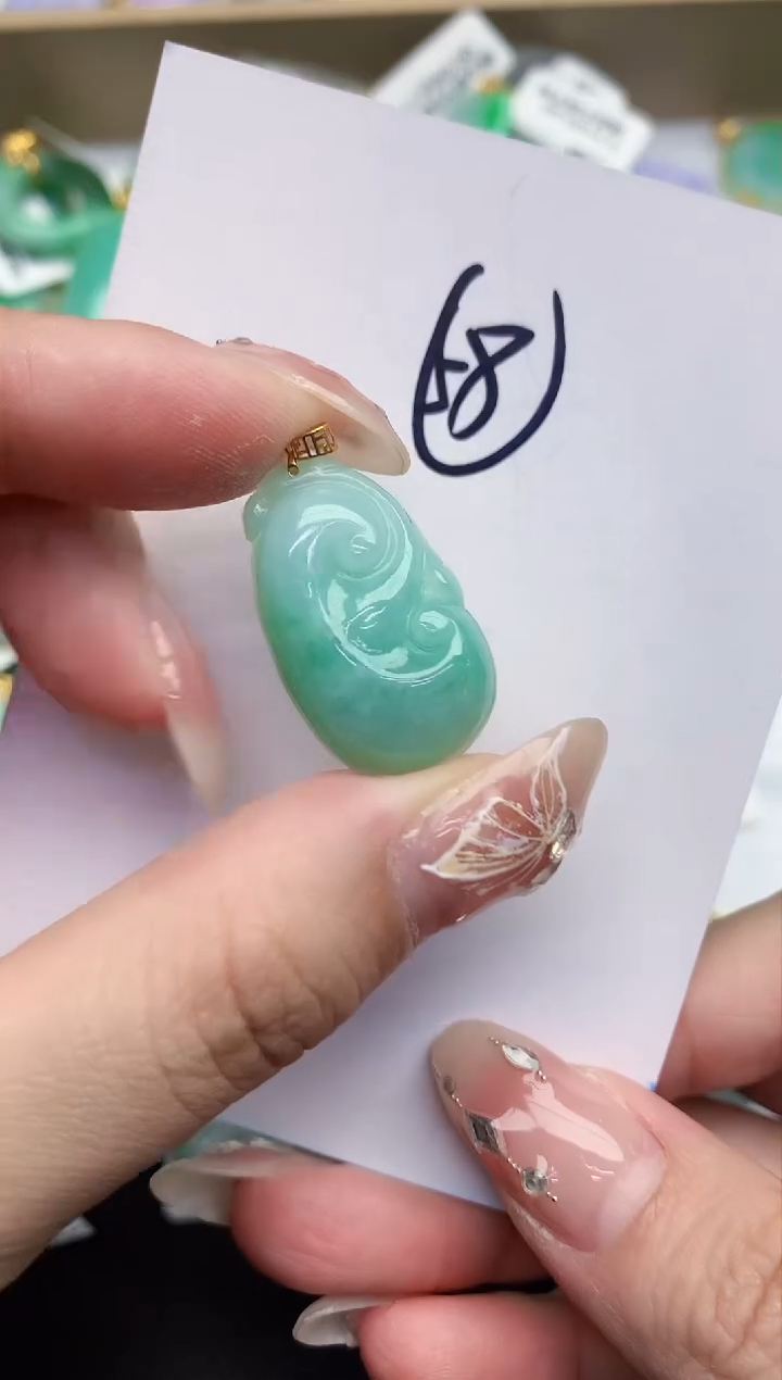 【闪购商品】翡翠颈饰18K金镶嵌0000000000