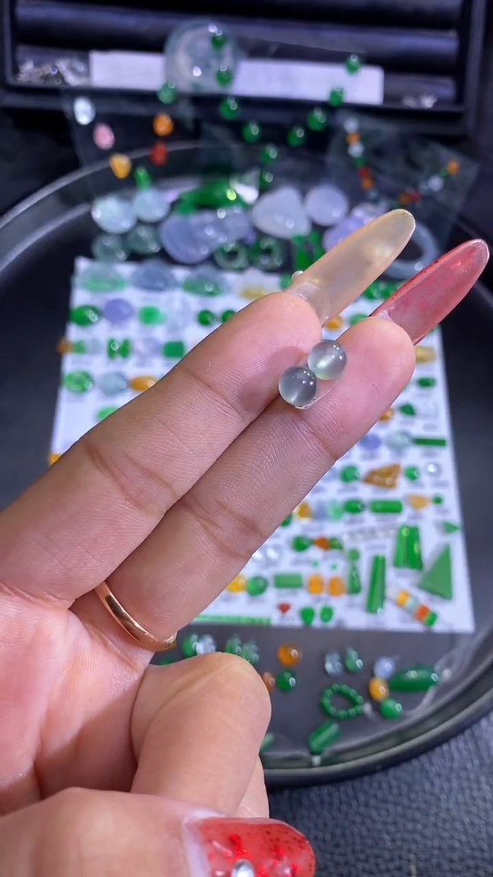 未镶嵌挂件翡翠珠子