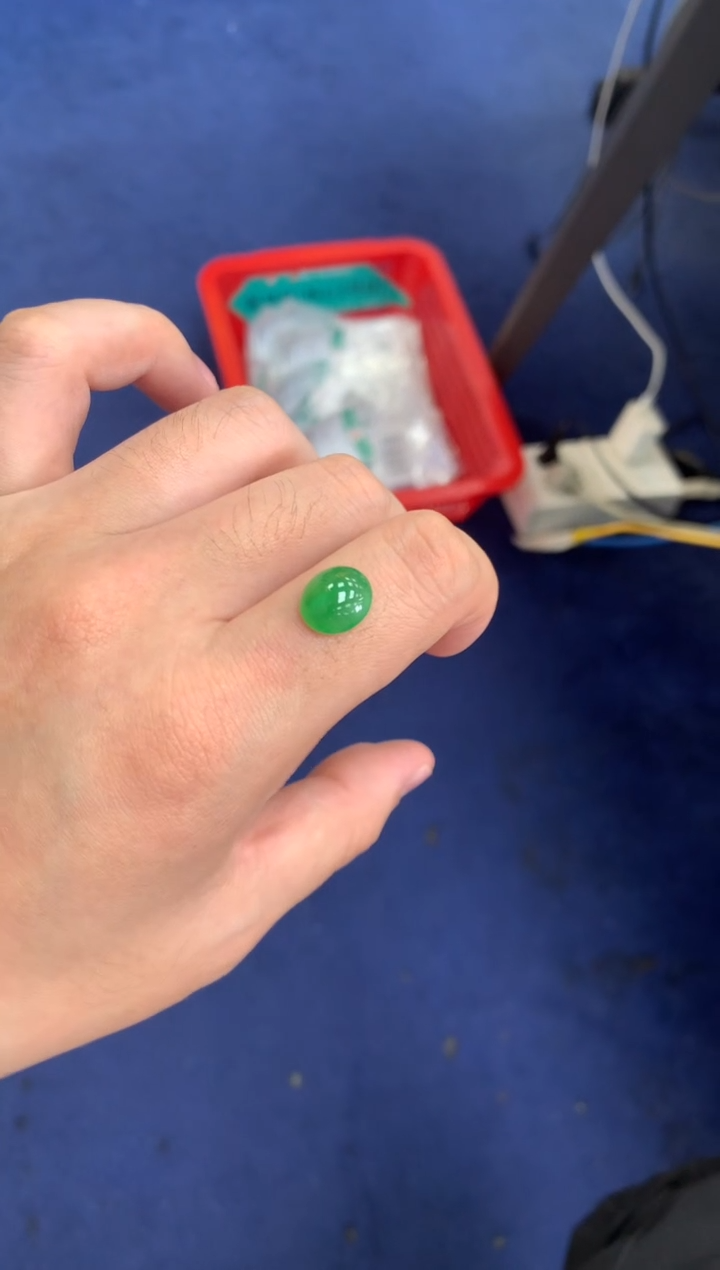 【闪购商品】定制翡翠未镶嵌翡翠