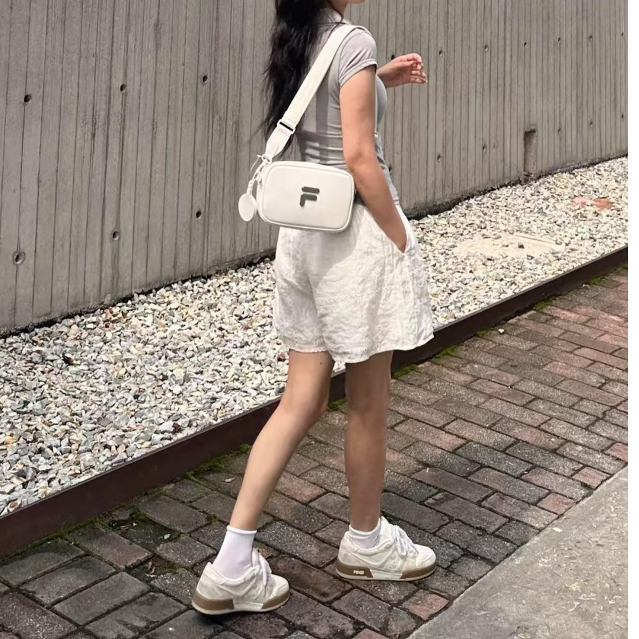 男士白色时尚拼色休闲鞋板鞋低帮鞋