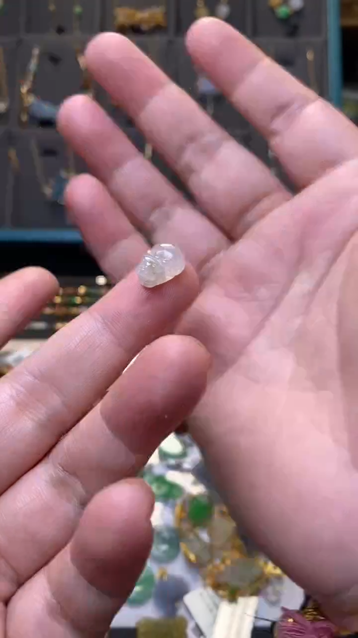 颈饰未镶嵌翡翠净货33908