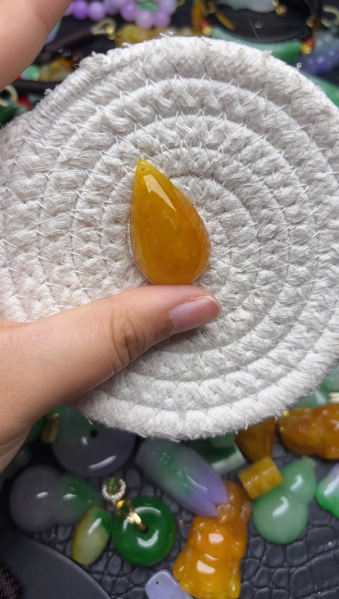 颈饰未镶嵌翡翠缅甸翡翠吊坠