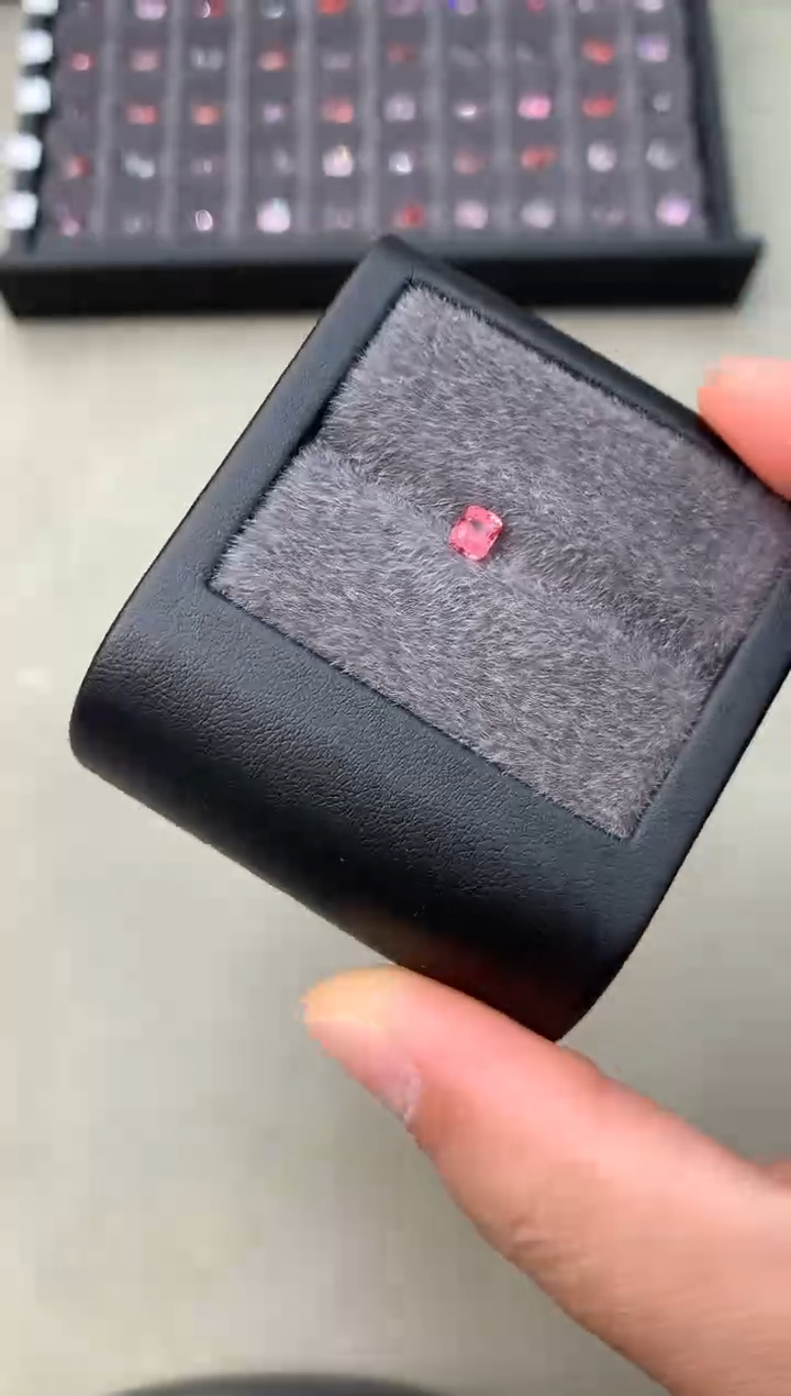 【闪购商品】定制尖晶石裸石未镶嵌0.56ct 马亨盖