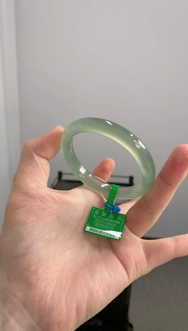 【闪购商品】玛瑙/玉髓手镯未镶嵌52-53圈