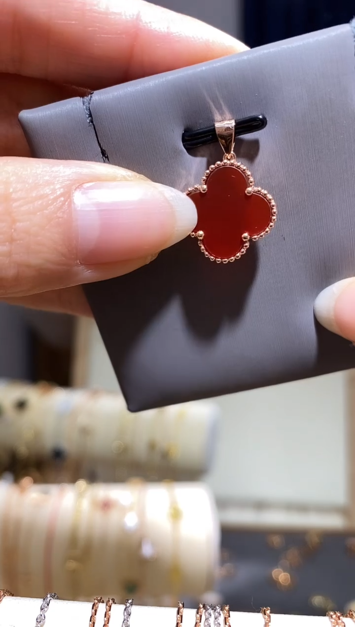 【闪购商品】玛瑙/玉髓吊坠(不含链)18K金镶嵌吊坠