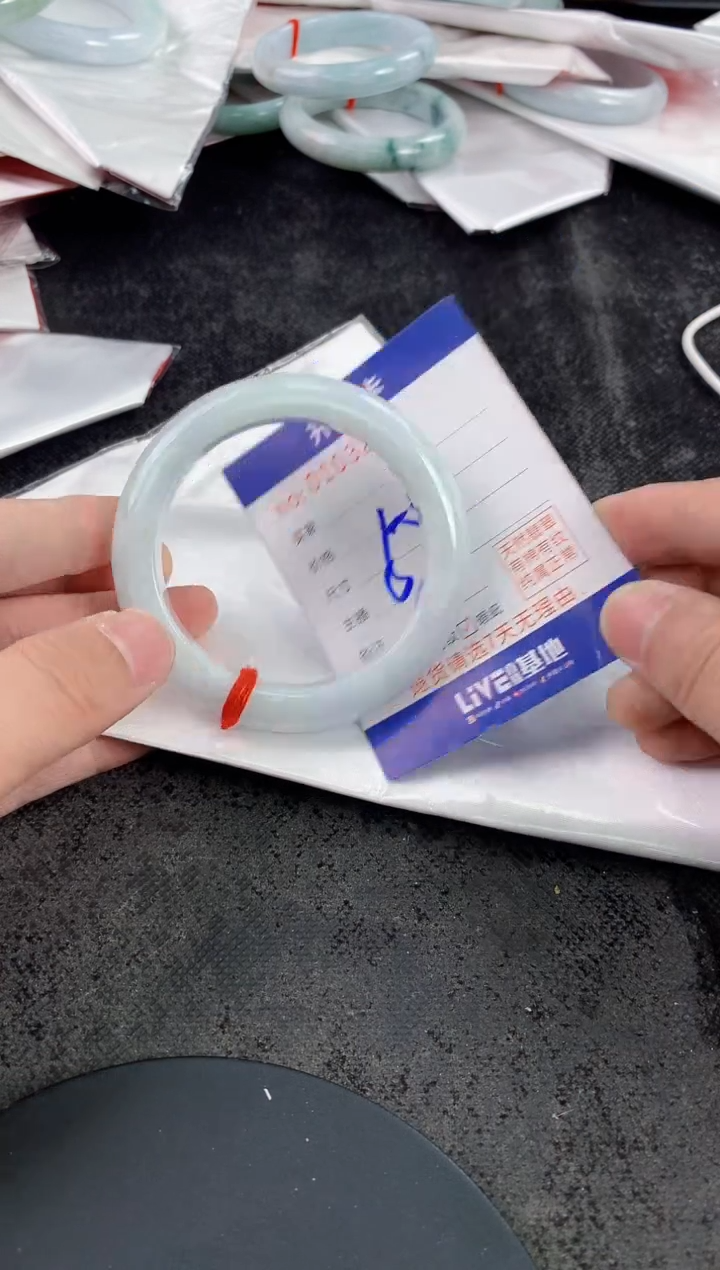 未镶嵌手镯翡翠AAAAAAAAAAAA