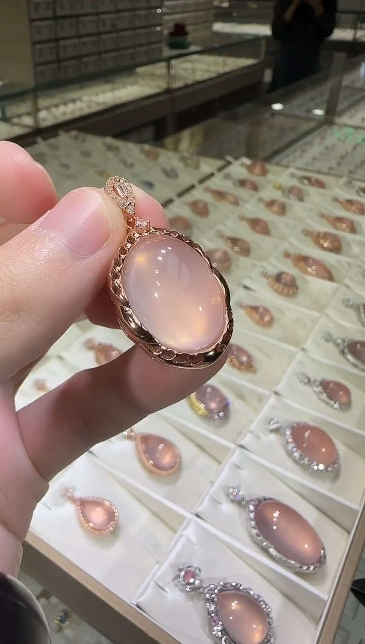 颈饰银S925镶嵌芙蓉石15*20mm星光粉水晶